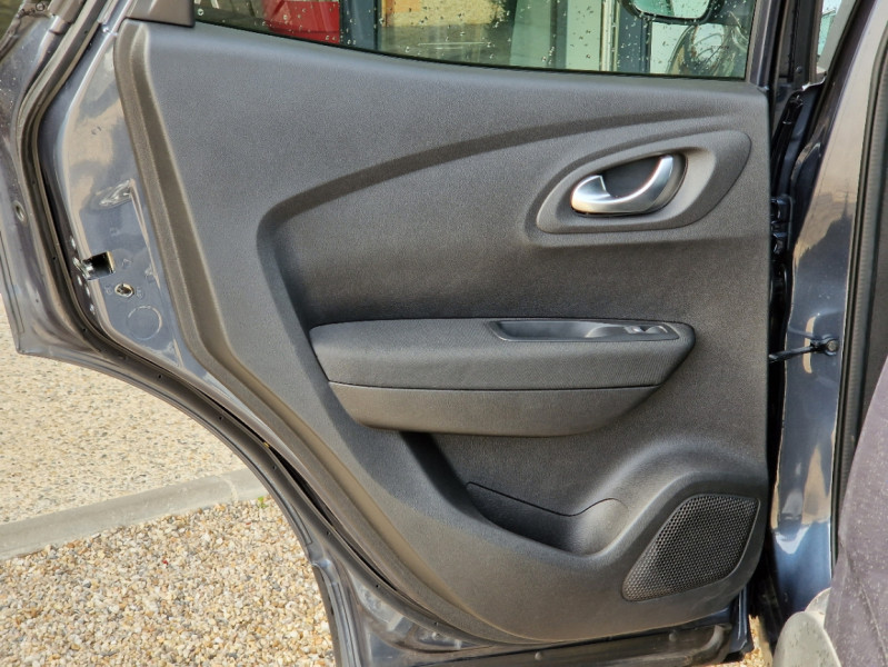 Photo 32 de l'offre de RENAULT KADJAR Blue dCi 115 EDC Business à 17990€ chez Centrale Auto Marché Mussidan