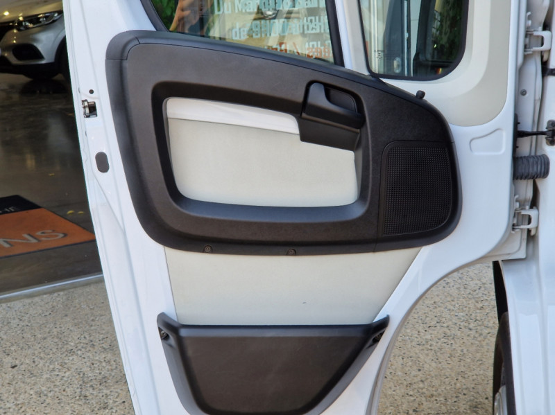 Photo 35 de l'offre de FIAT DUCATO L1H1 2.0 MJT 115 EURO 6 PACK PRO  à 21490€ chez Centrale Auto Marché Mussidan