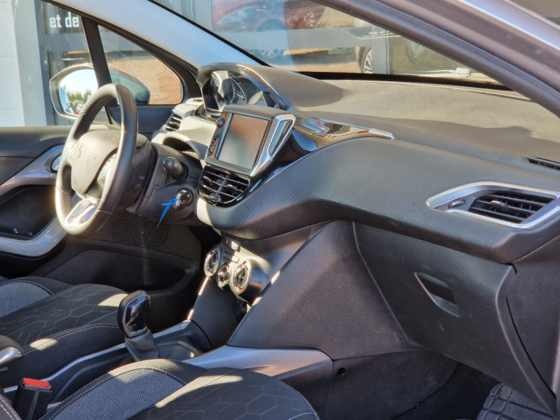 Photo 23 de l'offre de PEUGEOT 2008 BlueHDi 100ch SetS BVM5 Active Business à 11490€ chez Centrale Auto Marché Mussidan