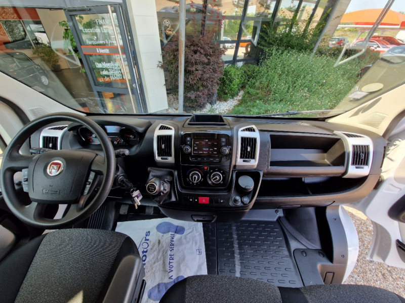 Photo 29 de l'offre de FIAT DUCATO L1H1 2.0 MJT 115 EURO 6 PACK PRO  à 21490€ chez Centrale Auto Marché Mussidan