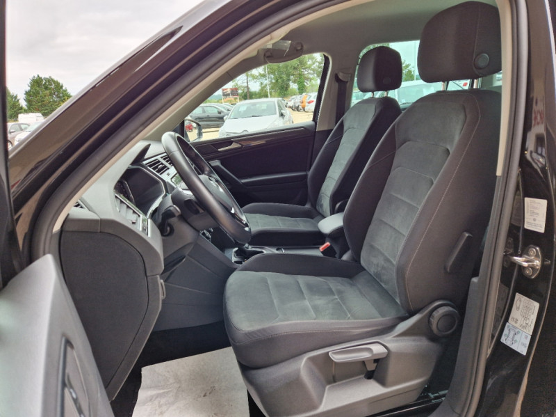 Photo 18 de l'offre de VOLKSWAGEN TIGUAN 2.0 TDI 150 DSG7 MATCH à 29990€ chez Centrale Auto Marché Mussidan