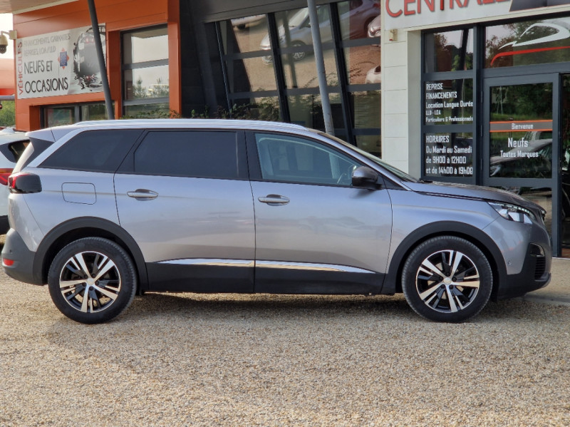 Photo 14 de l'offre de PEUGEOT 5008 1.6 BlueHDi 120ch SetS EAT6 Allure Business à 24490€ chez Centrale Auto Marché Mussidan