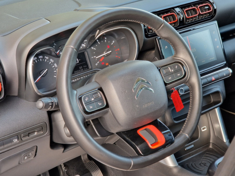 Photo 39 de l'offre de CITROEN C3 AIRCROSS PureTech 82 BVM5 Feel à 13990€ chez Centrale Auto Marché Mussidan