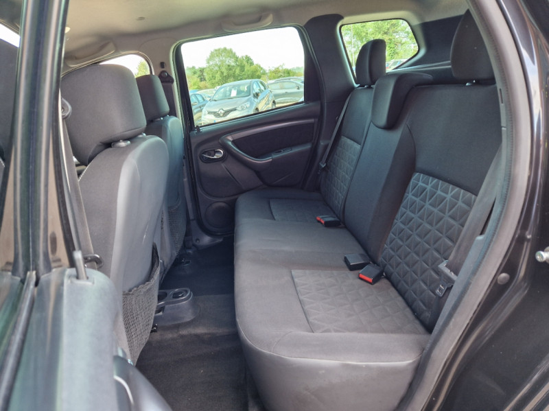 Photo 23 de l'offre de DACIA DUSTER 1.5 dCi 110 4x2 Lauréate à 10490€ chez Centrale Auto Marché Mussidan
