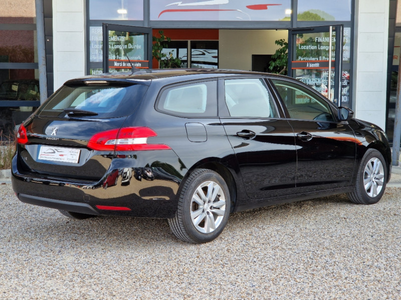 Photo 8 de l'offre de PEUGEOT 308 SW BlueHDi 130ch SetS EAT8 Active Business à 14990€ chez Centrale Auto Marché Mussidan