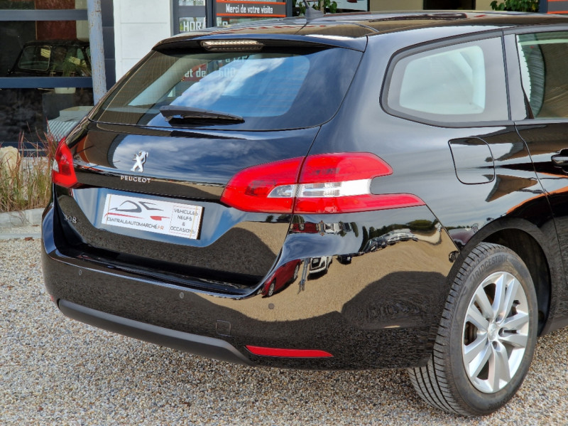 Photo 10 de l'offre de PEUGEOT 308 SW BlueHDi 130ch SetS EAT8 Active Business à 14990€ chez Centrale Auto Marché Mussidan
