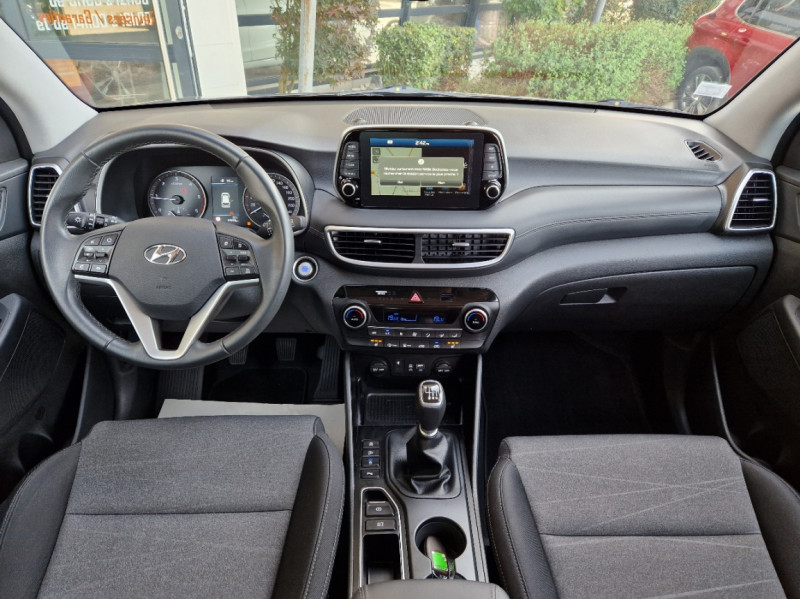 Photo 49 de l'offre de HYUNDAI TUCSON 1.6 CRDi 115 Creative à 19990€ chez Centrale Auto Marché Mussidan