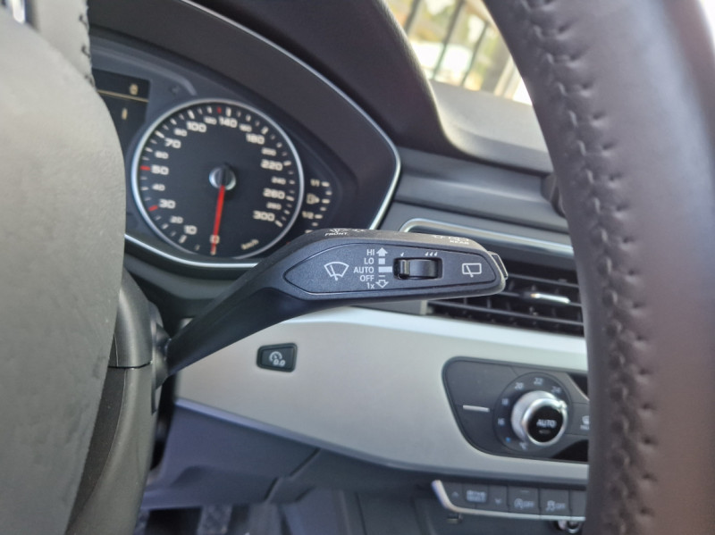 Photo 45 de l'offre de AUDI A4 AVANT 2.0 TDI ultra 150 S tronic 7 Business Line à 23990€ chez Centrale Auto Marché Mussidan