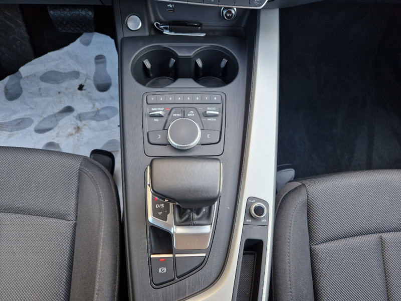Photo 38 de l'offre de AUDI A4 AVANT 2.0 TDI ultra 150 S tronic 7 Business Line à 23990€ chez Centrale Auto Marché Mussidan