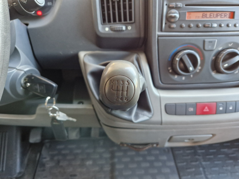 Photo 39 de l'offre de PEUGEOT BOXER MAGASIN FRIGO HDI 120 CH à 23990€ chez Centrale Auto Marché Mussidan