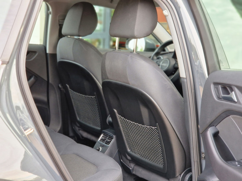 Photo 30 de l'offre de AUDI A3 SPORTBACK 2.0 TDI 150 S tronic 7 Business line à 22990€ chez Centrale Auto Marché Mussidan