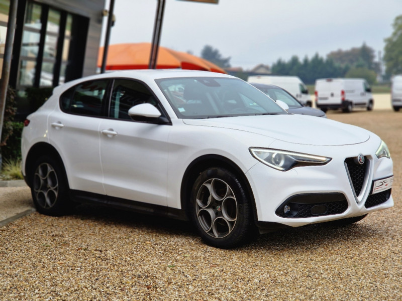 Photo 6 de l'offre de ALFA ROMEO STELVIO 2.2 150 ch AT8  à 24490€ chez Centrale Auto Marché Mussidan