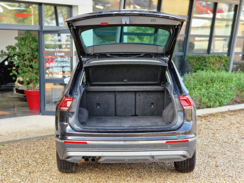 Photo 38 de l'offre de VOLKSWAGEN TIGUAN 2.0 TDI 150 DSG7 Carat à 28990€ chez Centrale Auto Marché Mussidan