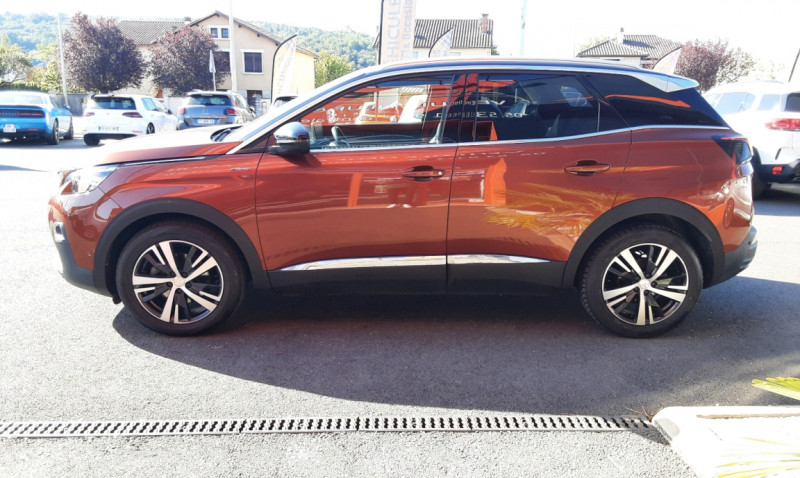 Photo 39 de l'offre de PEUGEOT 3008 1.2 Puretech 130ch SetS EAT6 GT Line à 20490€ chez Centrale Auto Marché Mussidan