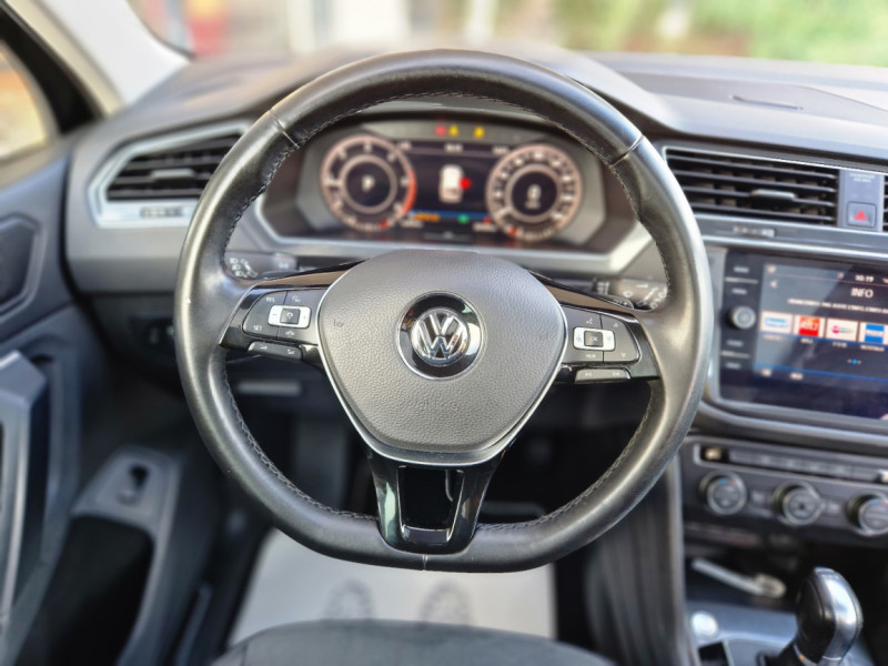 Photo 37 de l'offre de VOLKSWAGEN TIGUAN 2.0 TDI 150 DSG7 Carat à 28990€ chez Centrale Auto Marché Mussidan