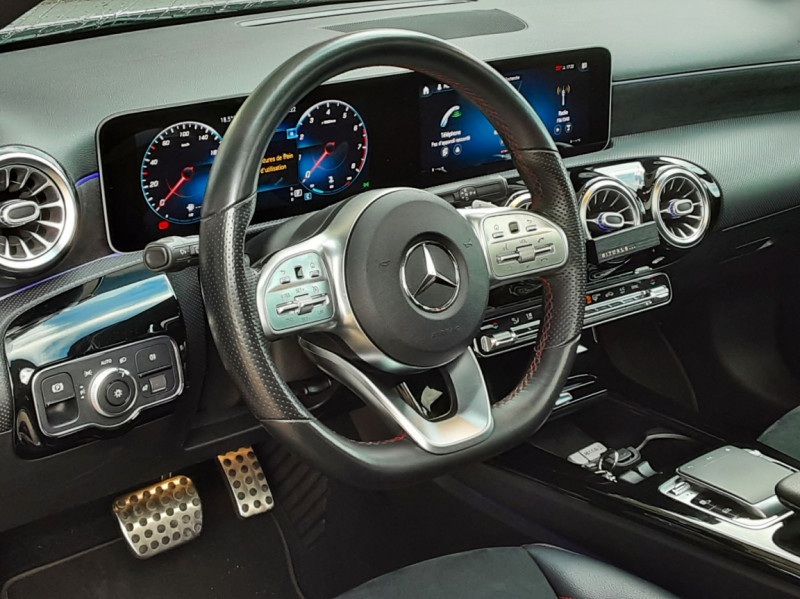 Photo 38 de l'offre de MERCEDES-BENZ CLASSE A Classe A 200 7G-DCT AMG Line à 28490€ chez Centrale Auto Marché Mussidan