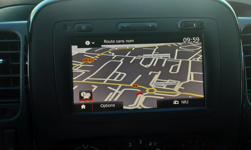 Photo 29 de l'offre de FIAT TALENTO FGN TOLE 1.2 CH2 1.6 MULTIJET 145 PACK PRO NAV à 21490€ chez Centrale Auto Marché Mussidan