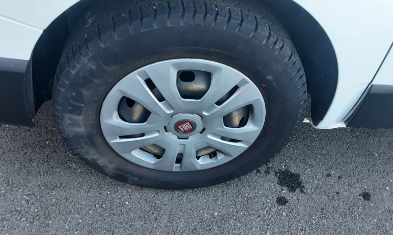 Photo 36 de l'offre de FIAT TALENTO FGN TOLE 1.2 CH2 1.6 MULTIJET 145 PACK PRO NAV à 21490€ chez Centrale Auto Marché Mussidan