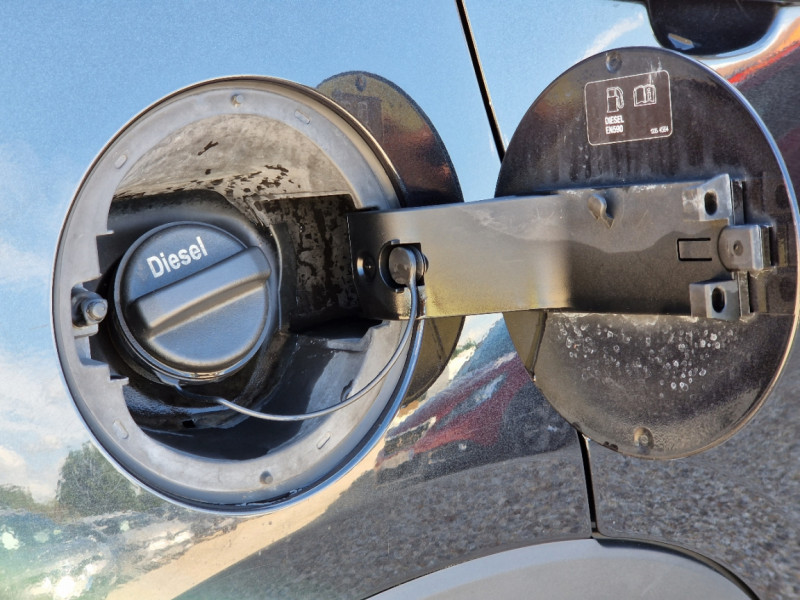 Photo 41 de l'offre de OPEL MOKKA  1.7 CDTI - 130 ch FAP 4x2 ecoFLEX StartetStop à 13990€ chez Centrale Auto Marché Mussidan