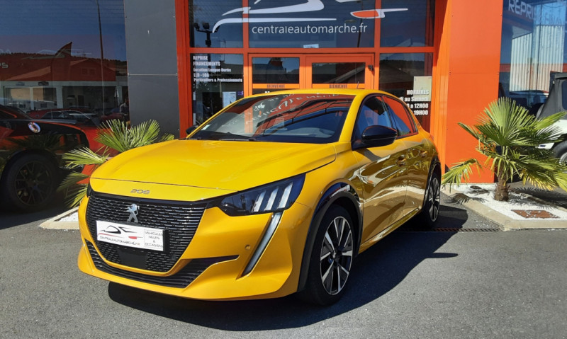 Photo 2 de l'offre de PEUGEOT 208 PureTech 100 SetS BVM6 GT Pack à 20490€ chez Centrale Auto Marché Mussidan