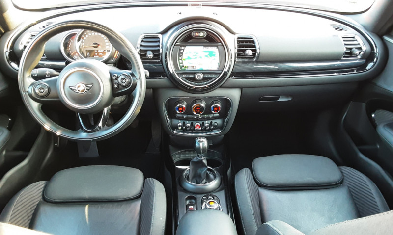 Photo 11 de l'offre de MINI CLUBMAN 136 ch Edition Kensington à 19490€ chez Centrale Auto Marché Mussidan