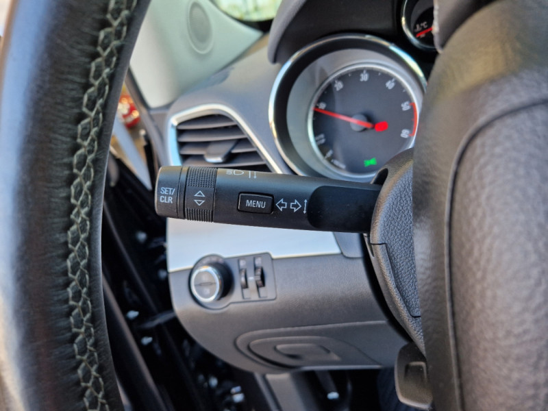 Photo 29 de l'offre de OPEL MOKKA  1.7 CDTI - 130 ch FAP 4x2 ecoFLEX StartetStop à 13990€ chez Centrale Auto Marché Mussidan