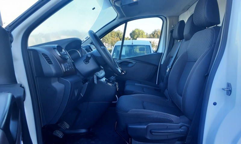 Photo 8 de l'offre de FIAT TALENTO FGN TOLE 1.2 CH2 1.6 MULTIJET 145 PACK PRO NAV à 21490€ chez Centrale Auto Marché Mussidan