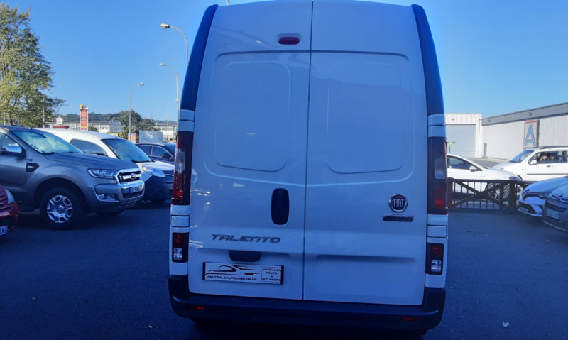 Photo 34 de l'offre de FIAT TALENTO FGN TOLE 1.2 CH2 1.6 MULTIJET 145 PACK PRO NAV à 21490€ chez Centrale Auto Marché Mussidan