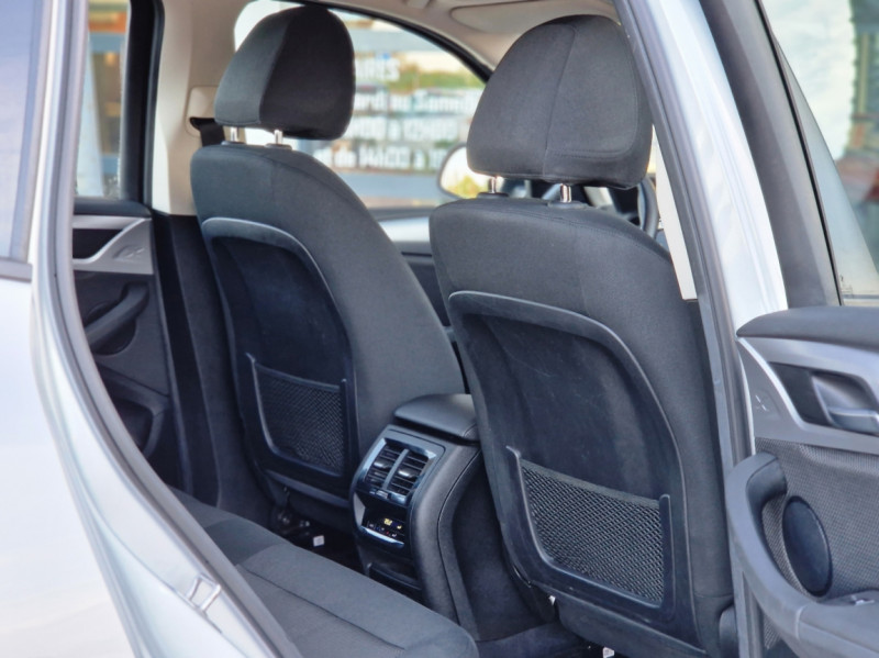 Photo 44 de l'offre de BMW X3 xDrive20d 190ch BVA8 Business à 29990€ chez Centrale Auto Marché Mussidan