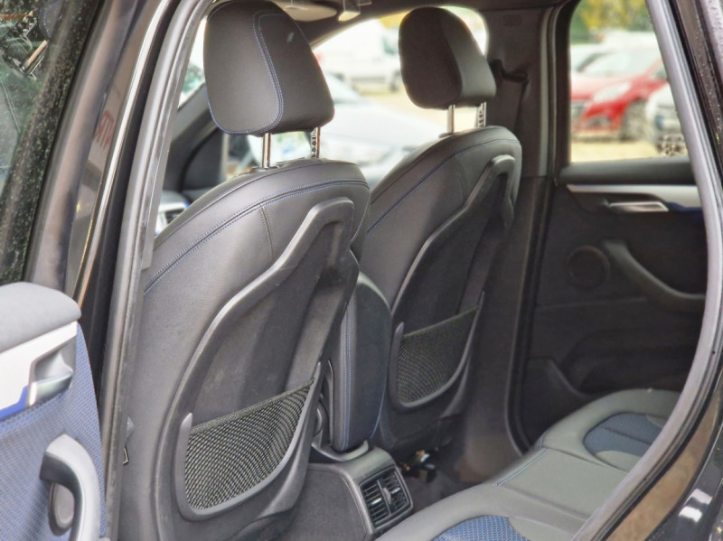 Photo 25 de l'offre de BMW X1 xDrive 20d 190 ch BVA8 M Sport à 32990€ chez Centrale Auto Marché Mussidan