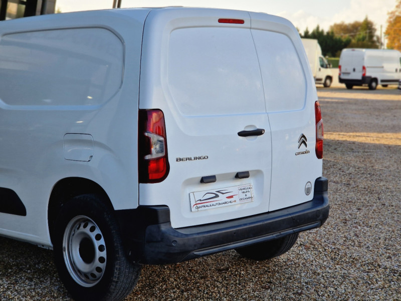 Photo 21 de l'offre de CITROEN BERLINGO Taille M BlueHDi 100  à 18490€ chez Centrale Auto Marché Mussidan