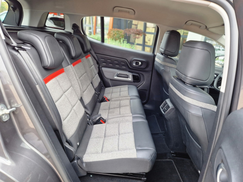 Photo 32 de l'offre de CITROEN C5 AIRCROSS  BlueHDi 130 SetS EAT8 Business à 21490€ chez Centrale Auto Marché Mussidan