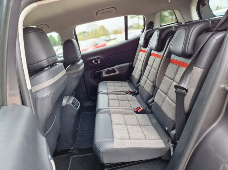 Photo 41 de l'offre de CITROEN C5 AIRCROSS  BlueHDi 130 SetS EAT8 Business à 21490€ chez Centrale Auto Marché Mussidan