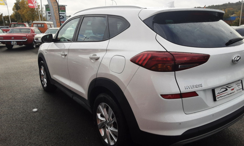 Photo 43 de l'offre de HYUNDAI TUCSON 1.6 CRDi 115 hybrid Business  à 18990€ chez Centrale Auto Marché Mussidan