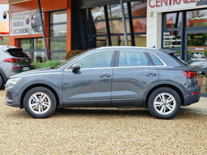 Photo 3 de l'offre de AUDI Q3 35 TDI 150 ch S tronic 7 Business line à 33990€ chez Centrale Auto Marché Mussidan