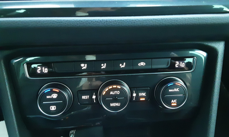 Photo 43 de l'offre de VOLKSWAGEN TIGUAN 2.0 TDI 150 DSG7 MATCH à 28990€ chez Centrale Auto Marché Mussidan
