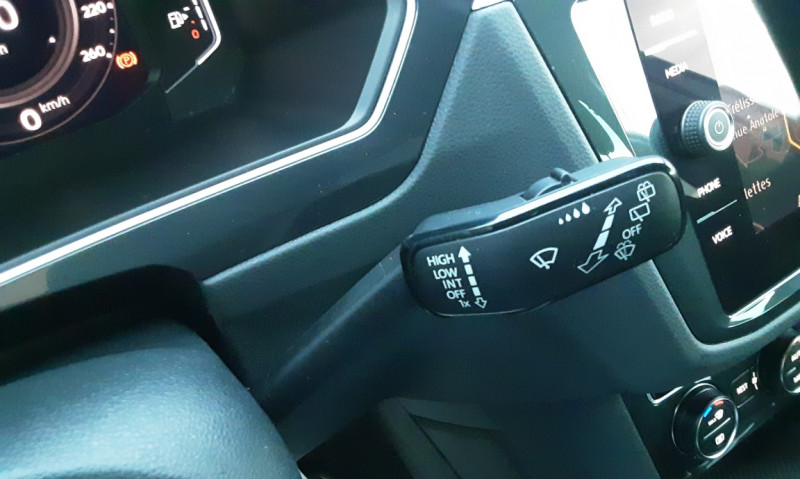 Photo 35 de l'offre de VOLKSWAGEN TIGUAN 2.0 TDI 150 DSG7 MATCH à 28990€ chez Centrale Auto Marché Mussidan