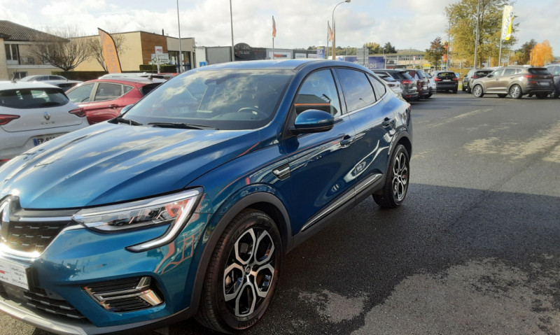Photo 29 de l'offre de RENAULT ARKANA E-Tech 145 - 21B Intens à 26490€ chez Centrale Auto Marché Mussidan
