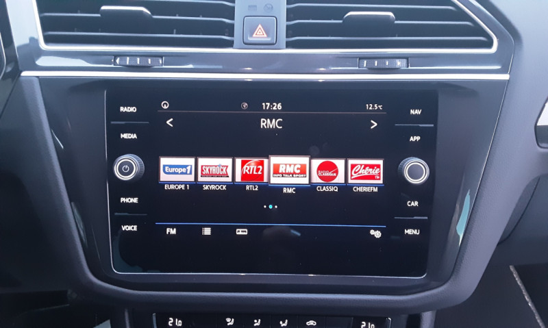 Photo 39 de l'offre de VOLKSWAGEN TIGUAN 2.0 TDI 150 DSG7 MATCH à 28990€ chez Centrale Auto Marché Mussidan