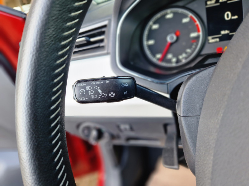 Photo 40 de l'offre de SEAT ARONA 1.6 TDI 95 ch Start/Stop DSG7 Xcellence à 17990€ chez Centrale Auto Marché Mussidan