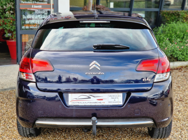 Photo 11 de l'offre de CITROEN C4  BlueHDi 120 SetS BVM6 Millenium à 12990€ chez Centrale Auto Marché Mussidan