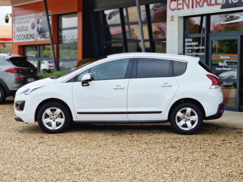 Photo 2 de l'offre de PEUGEOT 3008  1.6 BlueHDi 120ch SetS EAT6 Business Pack à 12490€ chez Centrale Auto Marché Mussidan