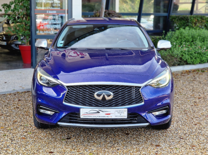 Photo 8 de l'offre de INFINITI Q30 1.5d 109 Premium à 13490€ chez Centrale Auto Marché Mussidan