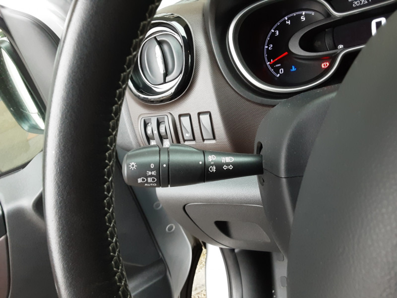 Photo 33 de l'offre de FIAT TALENTO PANORAMA LH1 120 CH 9 PLACES à 29990€ chez Centrale Auto Marché Mussidan