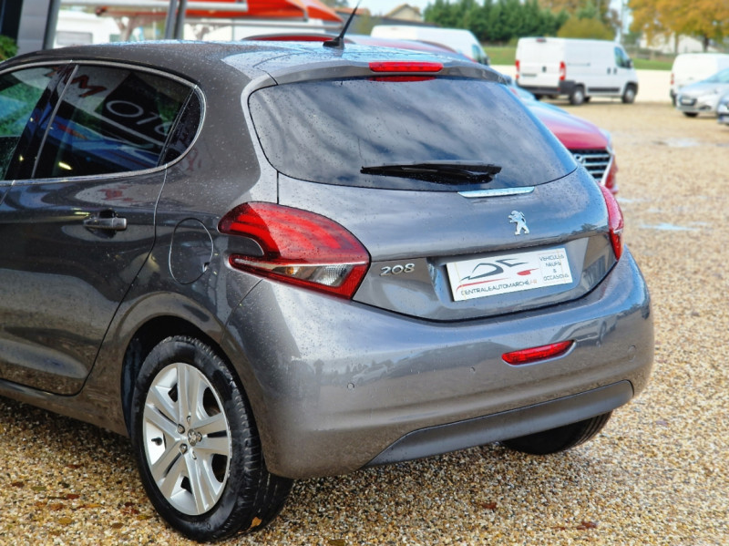 Photo 19 de l'offre de PEUGEOT 208 BlueHDi 100ch BVM6 Allure à 11990€ chez Centrale Auto Marché Mussidan