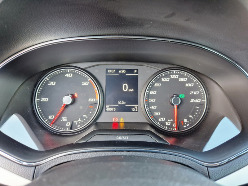 Photo 45 de l'offre de SEAT ARONA 1.6 TDI 95 ch Start/Stop DSG7 Xcellence à 17990€ chez Centrale Auto Marché Mussidan