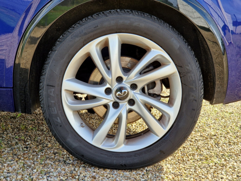 Photo 39 de l'offre de INFINITI Q30 1.5d 109 Premium à 13490€ chez Centrale Auto Marché Mussidan