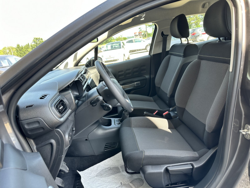 Photo 19 de l'offre de CITROEN C3 PureTech 82 105g Feel Business à 12490€ chez Centrale Auto Marché Mussidan