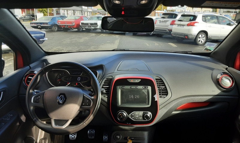 Photo 23 de l'offre de RENAULT CAPTUR dCi 90 RED EDITION à 15290€ chez Centrale Auto Marché Mussidan