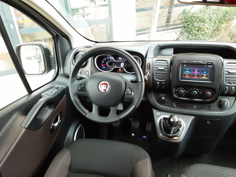 Photo 22 de l'offre de FIAT TALENTO PANORAMA LH1 120 CH 9 PLACES à 29990€ chez Centrale Auto Marché Mussidan